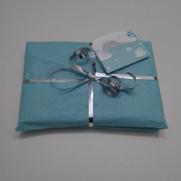 Meet your Posher, Jo - Picture 2 of 4